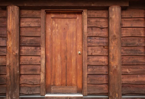 Log Cabin Maintenance